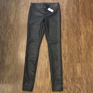 Express faux leather leggings size xs